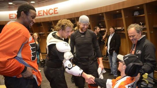  photo FlyersandJackie.jpg