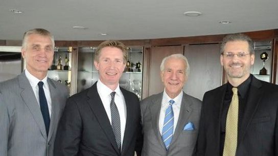  photo Hakstol.jpg