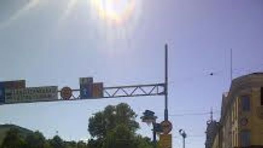  photo cobblestonestreet.jpg