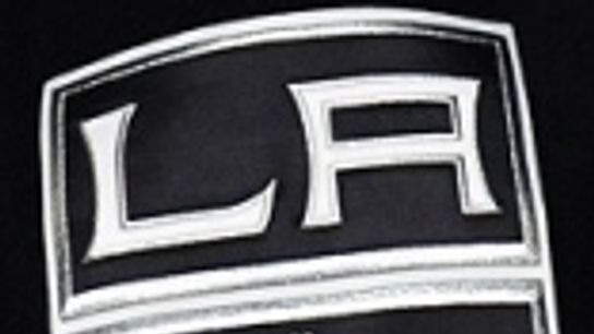 Kings Flex Muscles in 5-0 Win Over Blackhawks (LA Kings)