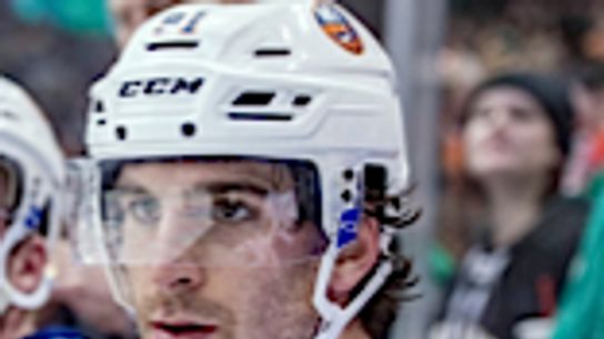 Who’s Better Steven Stamkos or John Tavares? Monday's Buzzcast (Hockey Podcast)