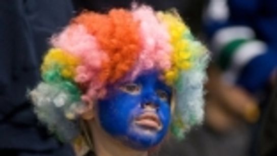 Canucks drop ball against Flyers (Canucks)