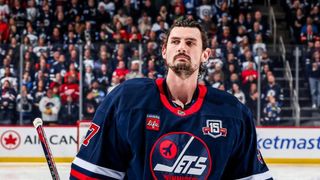Winnipeg Jets Suspend Connor Hellebuyck (NHL News)