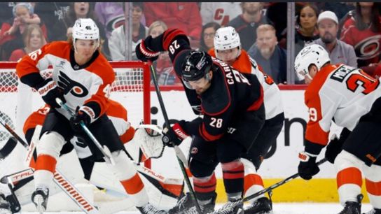 Flyers vs Hurricanes Series Preview: Why This Matchup Could Go the Distance. Photo by hockeybuzz.com