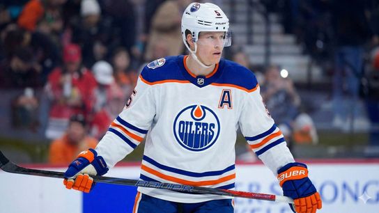 Rumor: Edmonton Oilers Close to Acquiring Chicago Blackhawks' Connor Murphy (NHL News)
