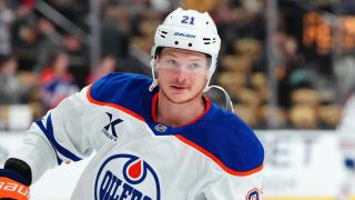 Oilers should consider the hardest solution for Trent Frederic  (Trent Frederic). Photo by Imagn Images