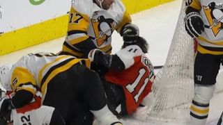 This Is What Playoff Hockey in Philly Is Supposed to Feel Like (Eklund). Photo by hockeybuzz.com