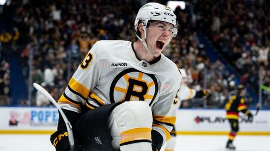 Fraser Minten Signs Seven Year Extension With Boston Bruins (NHL News)